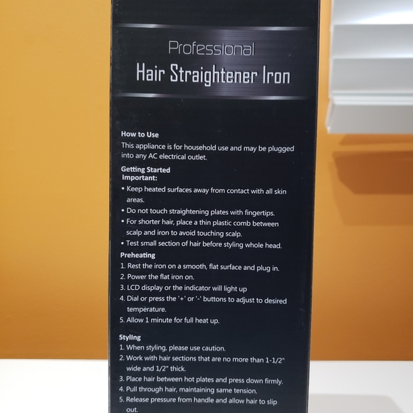 Hair Straightener - Picture 2 of 7